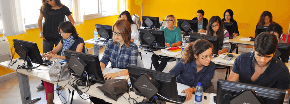 aula003-960x350